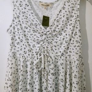 Nikki Erin White color Floral Sleeveless drawstring lace Peplum Crop Top M